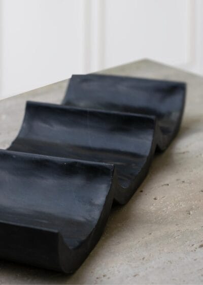 19 Wine Bottle Holder Close Up Black